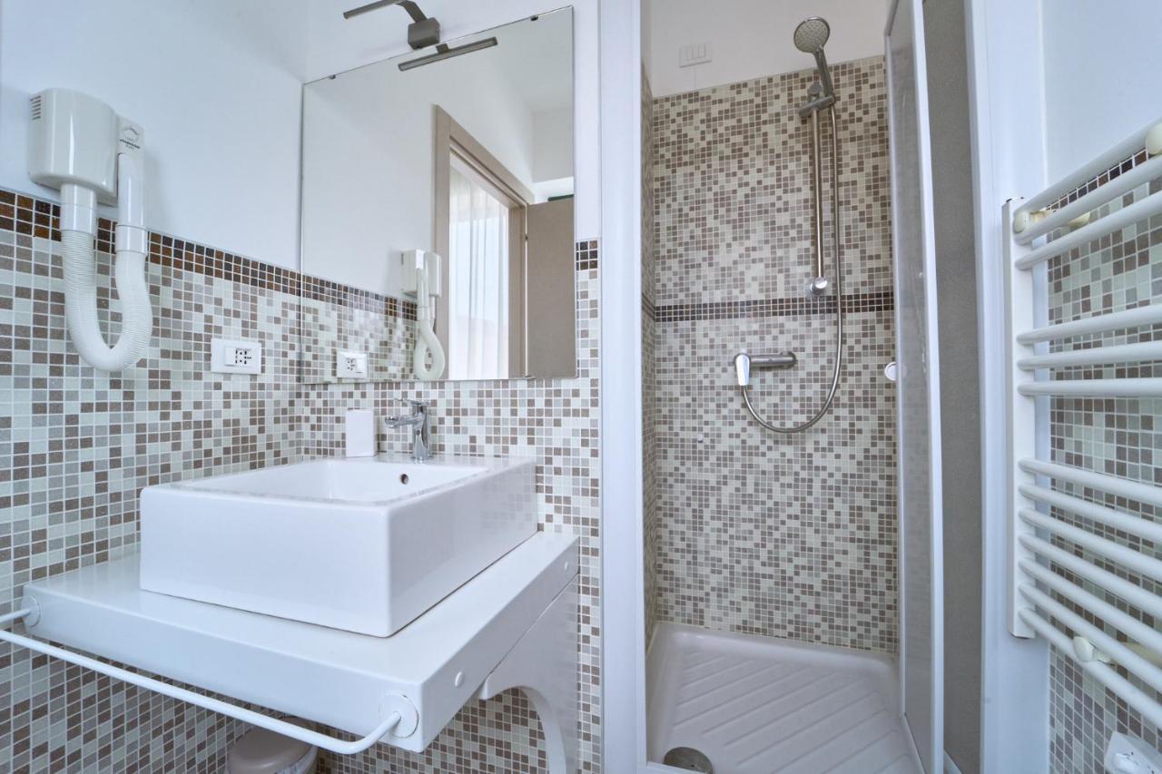Firmafede Guest House Sarzana Exterior photo