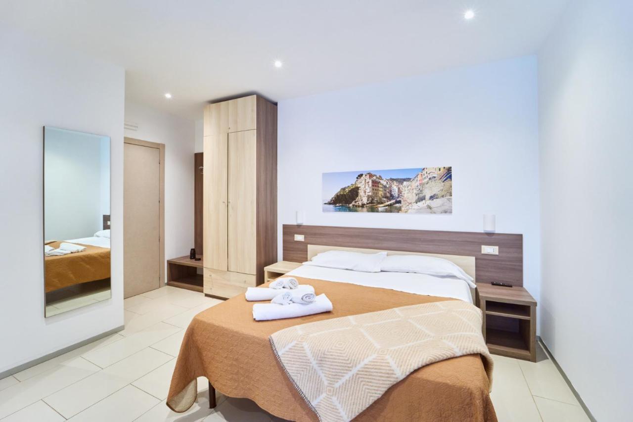 Firmafede Guest House Sarzana Exterior photo