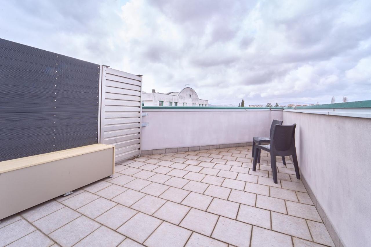 Firmafede Guest House Sarzana Exterior photo